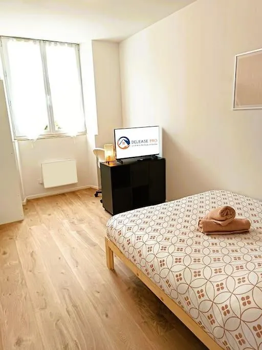 Апартаменты *Le Vallon* T1 Proche Centre Брест